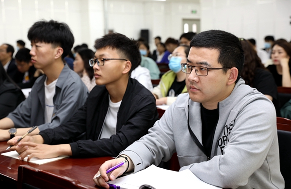 1621082254545515.jpg 聆听3.JPG